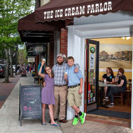Ice Cream Parlor in Southern Pines NC