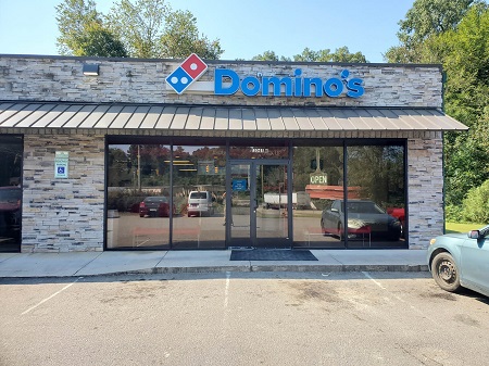 Domino’s Pizza Seven Lakes