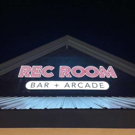 Rec Room Bar + Arcade Sign