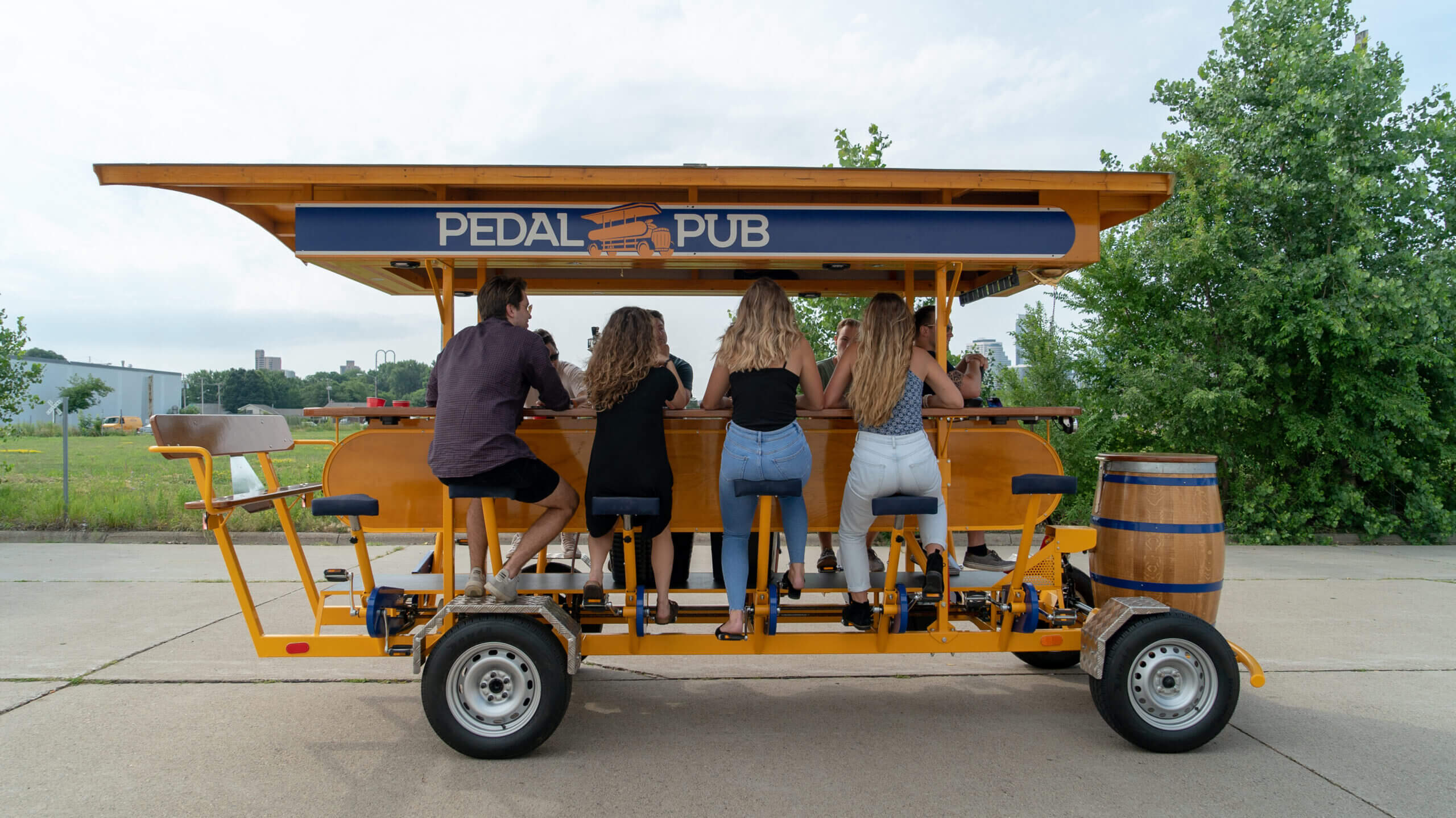Pedal Pub of the Pines Home of Golf